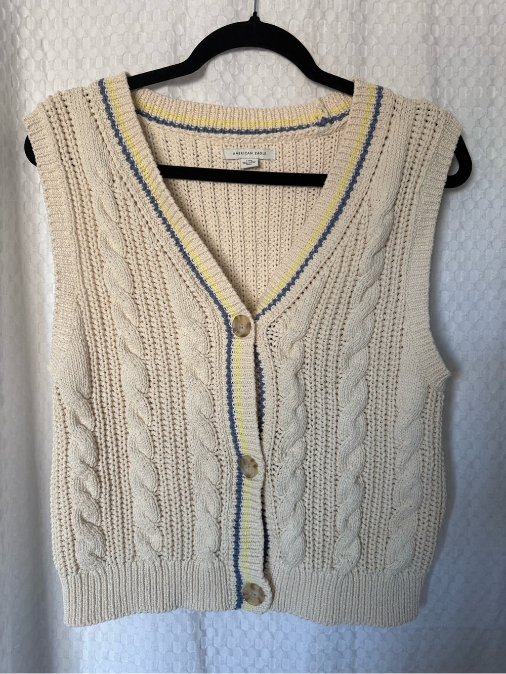 American Eagle Cable Knit Sweater Vest L Cream Varsity Cotton Preppy Coastal - Picture 2 of 6